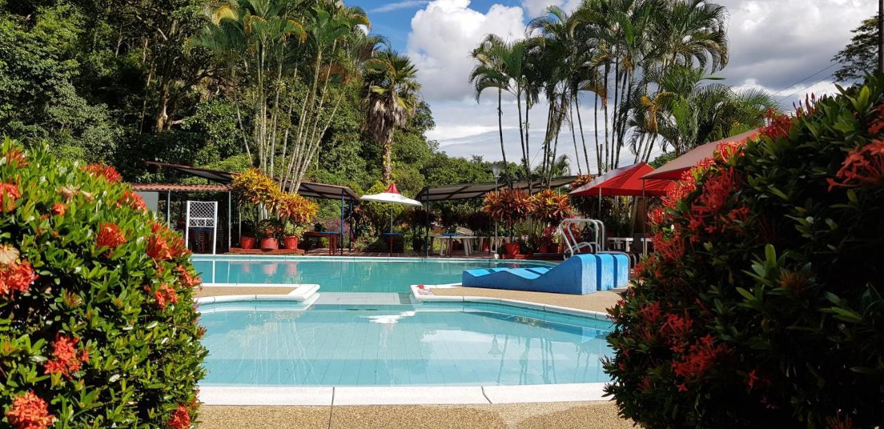 Hotel Balneario Chorillano Villavicencio Zewnętrze zdjęcie
